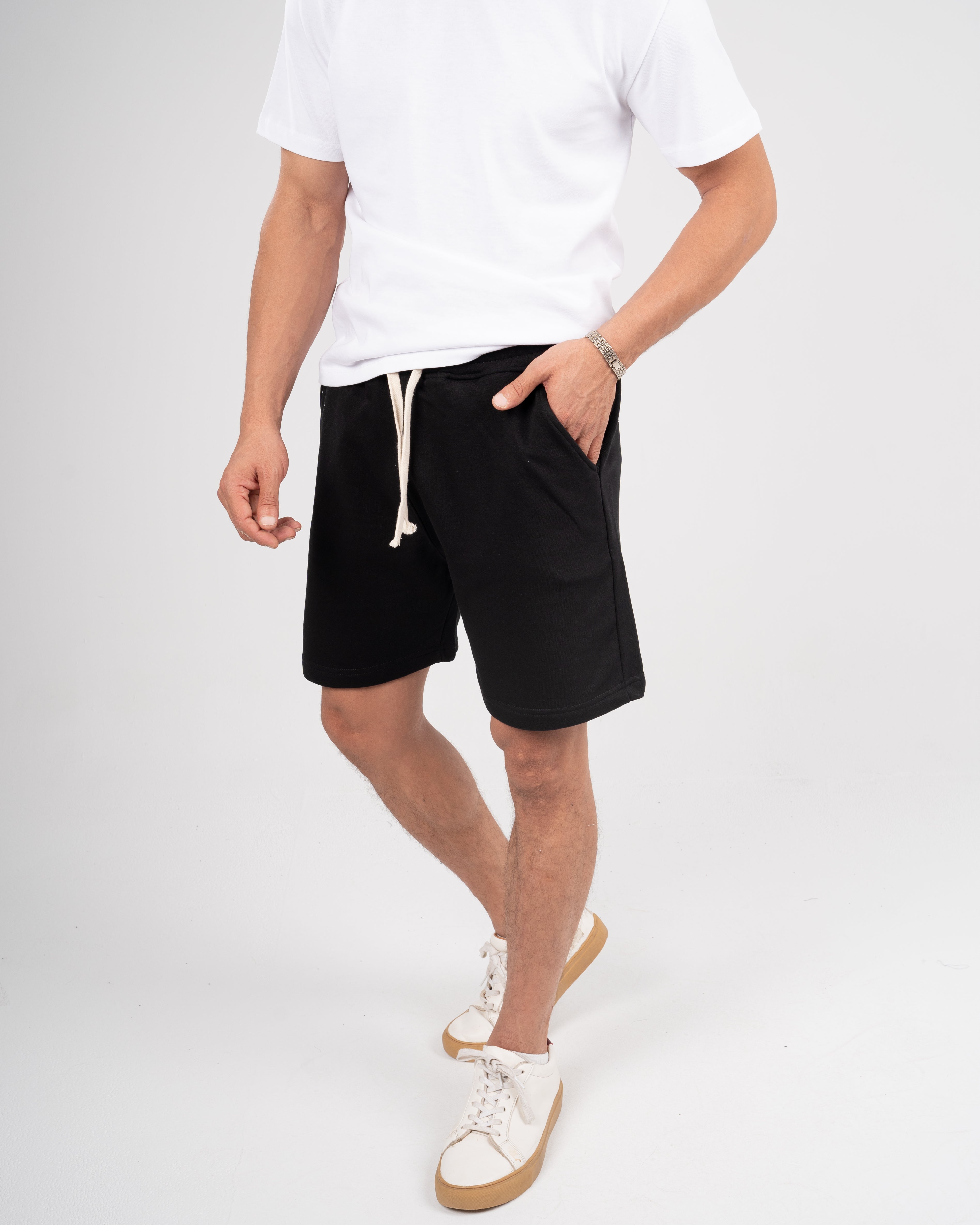 BASIC SHORTS