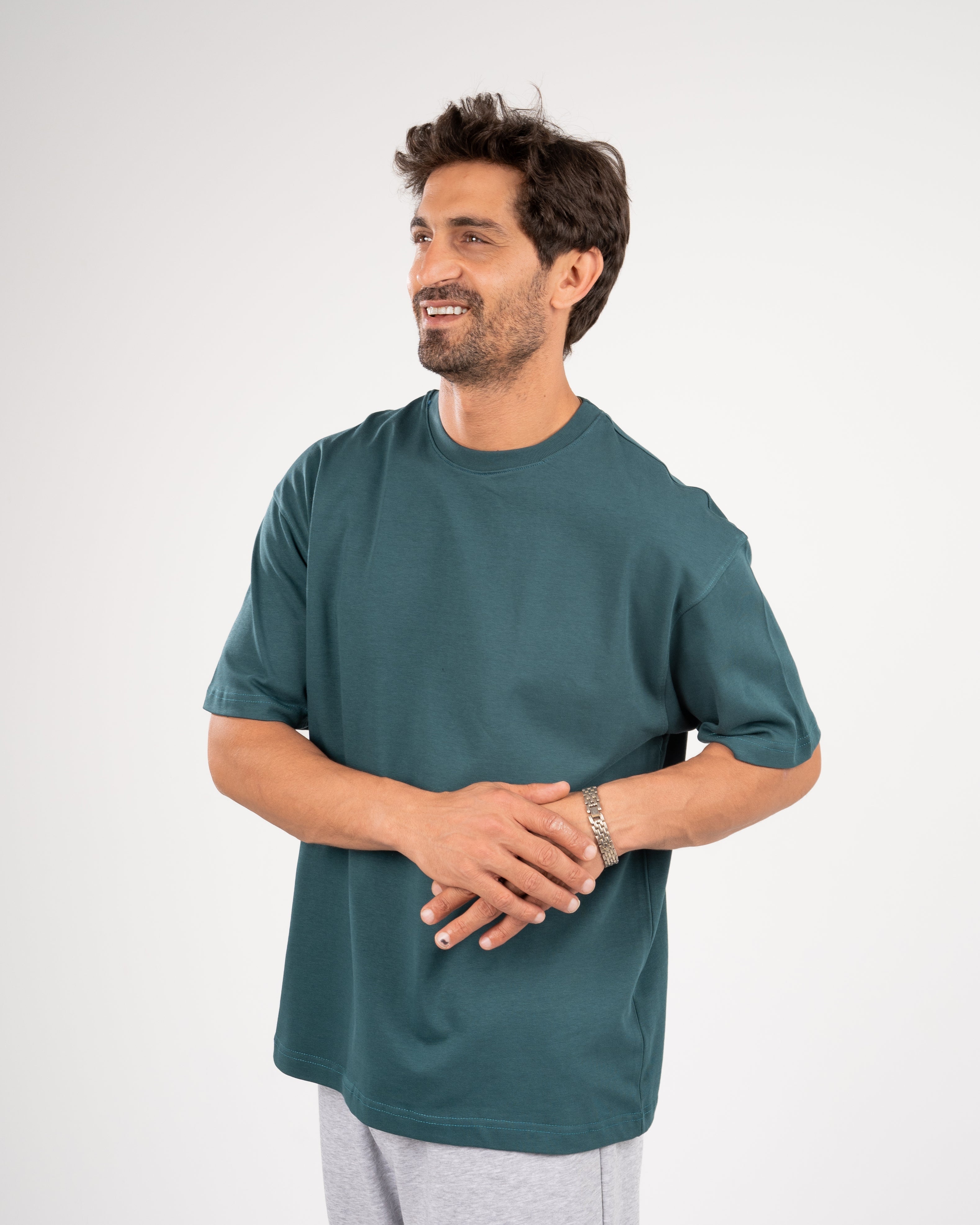 BASIC OVERSIZED T-SHIRTS