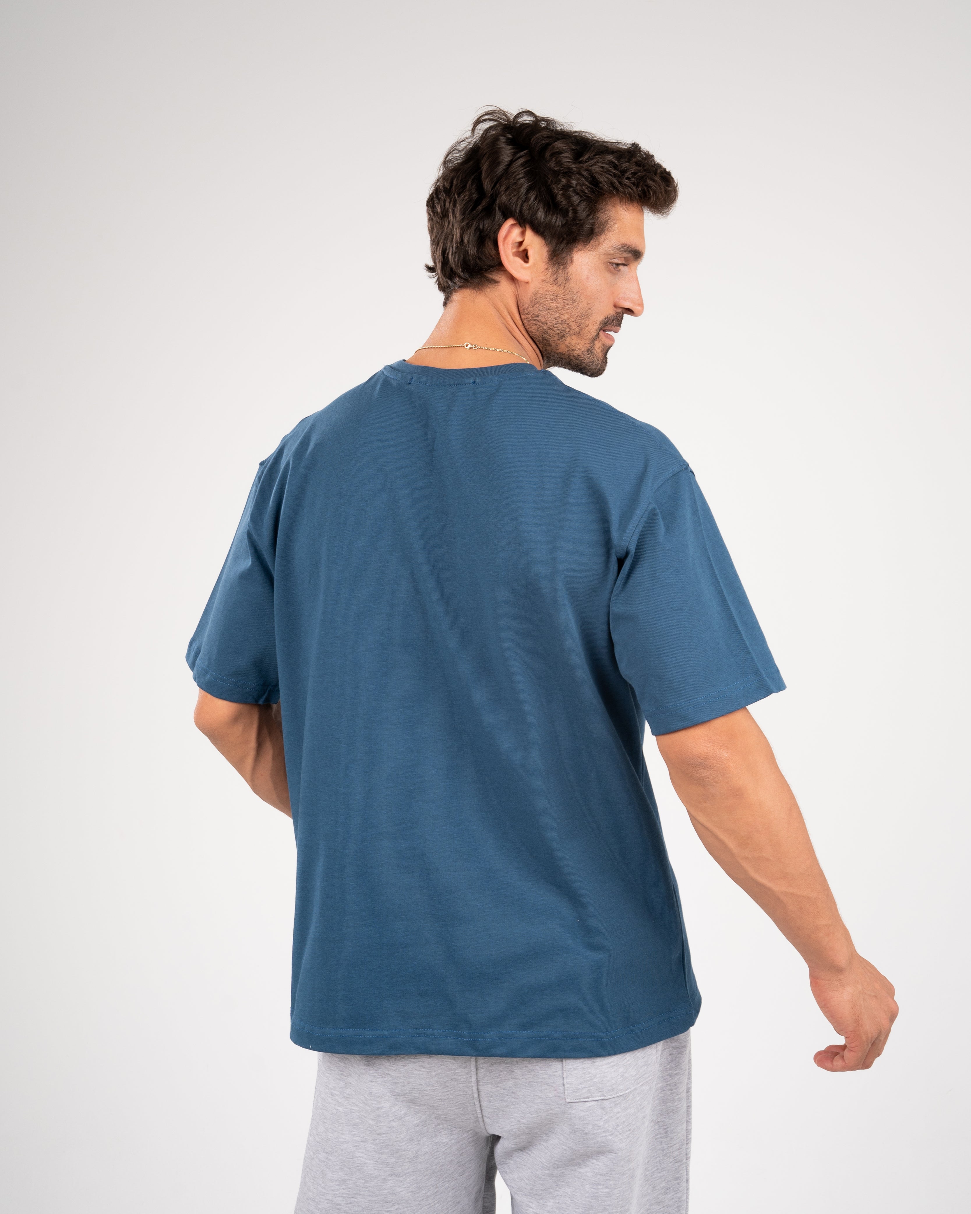 Oversized navy blue T-shirt