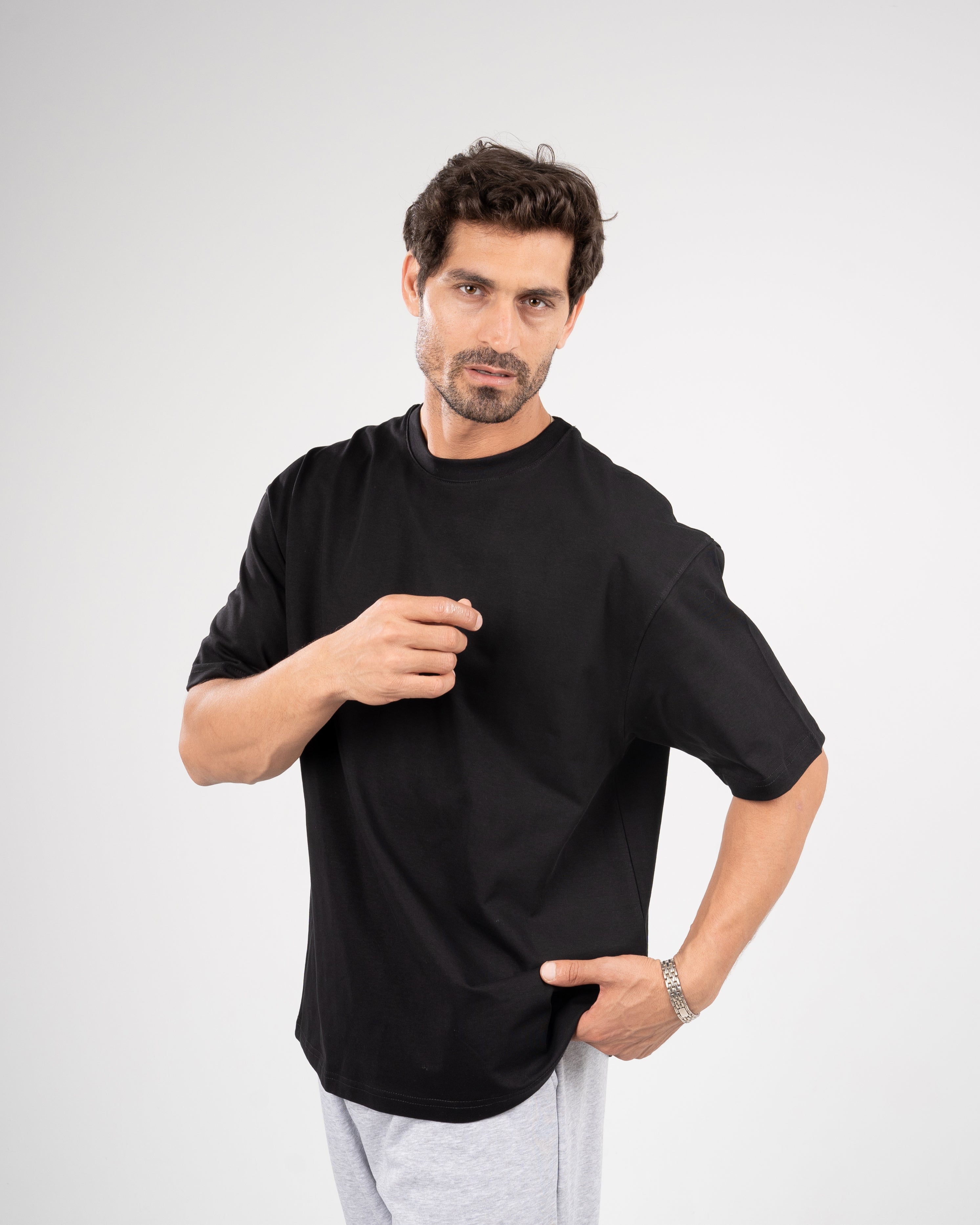 Oversized black T-shirt