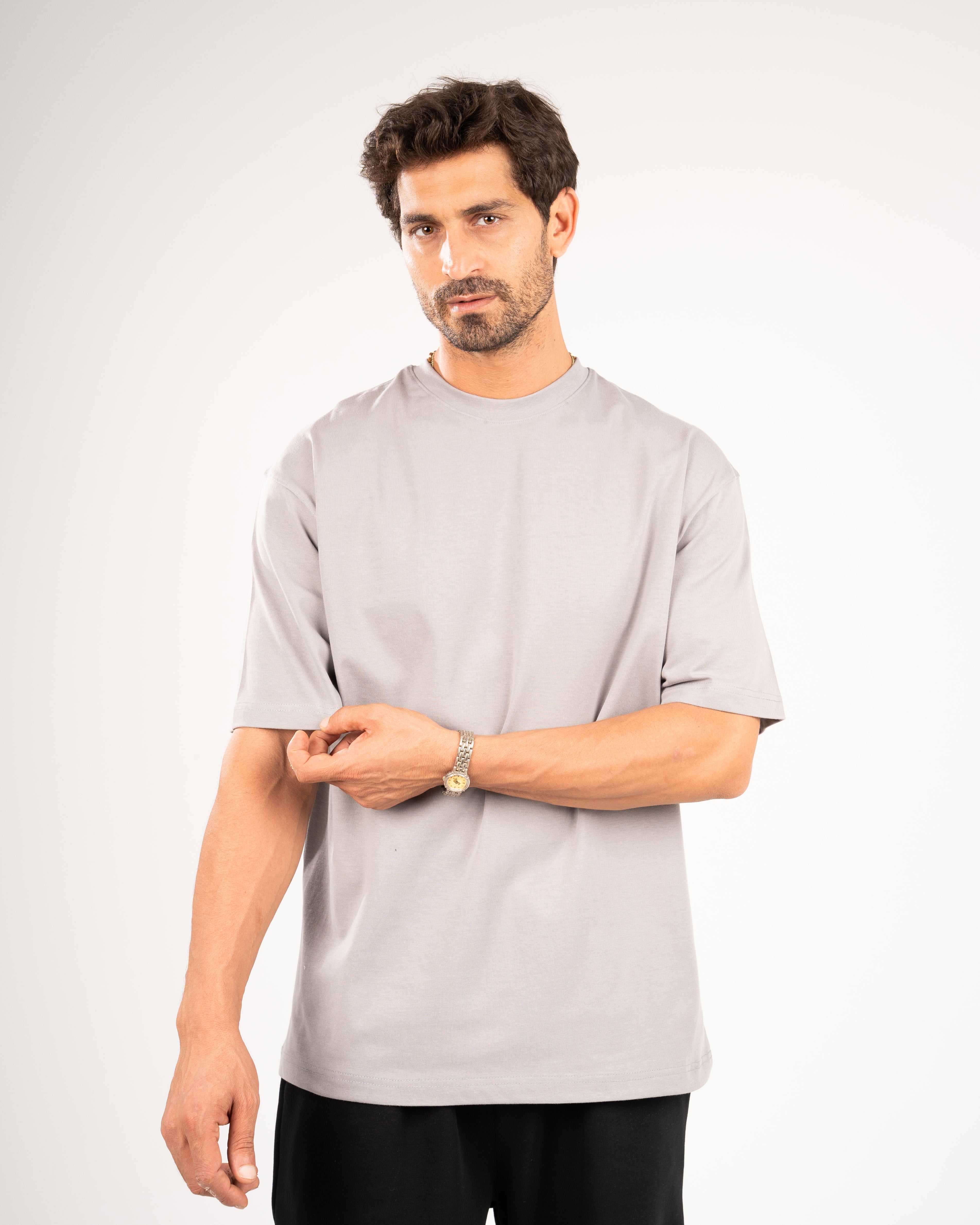 Oversized gray T-shirt