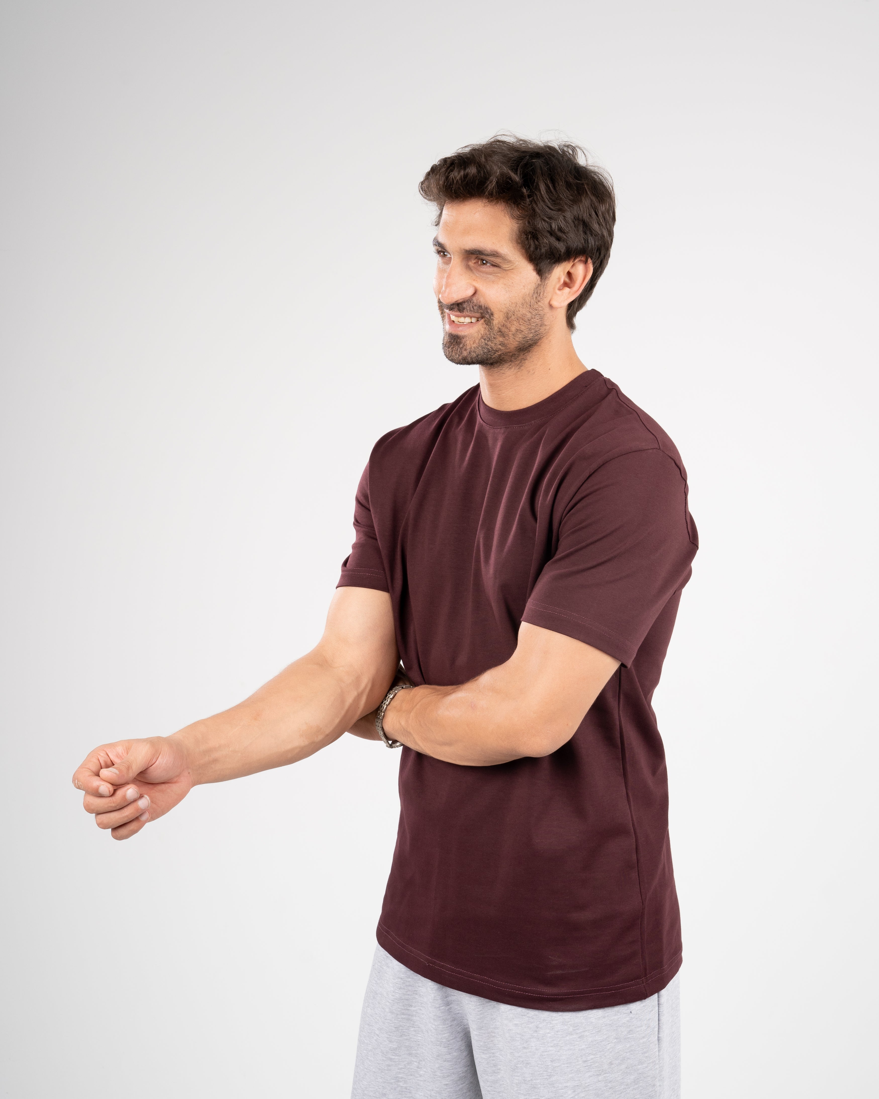 Classic Fit Burgandy T-shirt