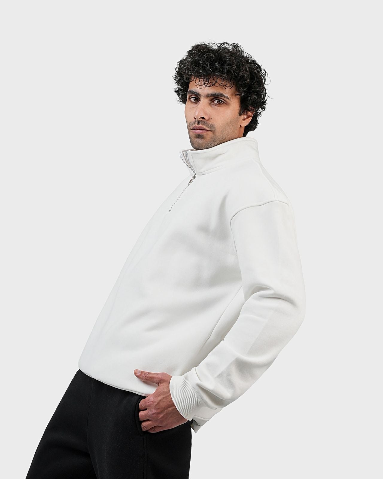 Basic Quarter Zipped