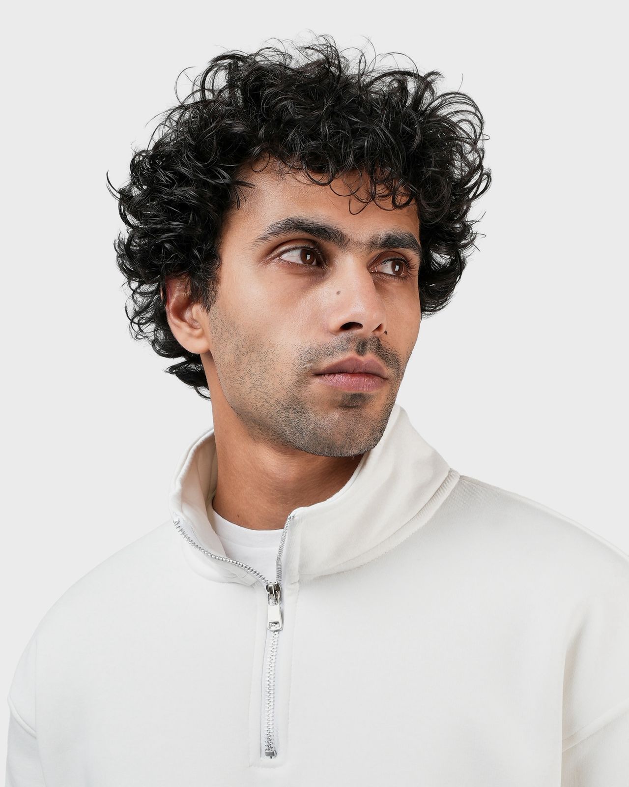 Basic Quarter Zipped